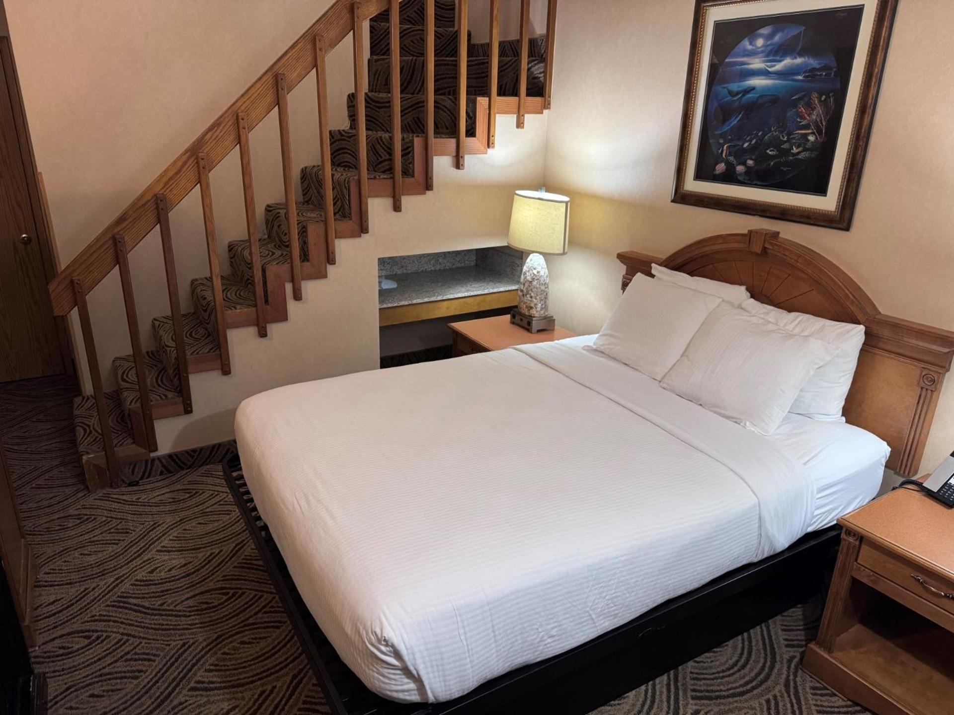 Promenade Inn & Suites Oceanfront Seaside Extérieur photo