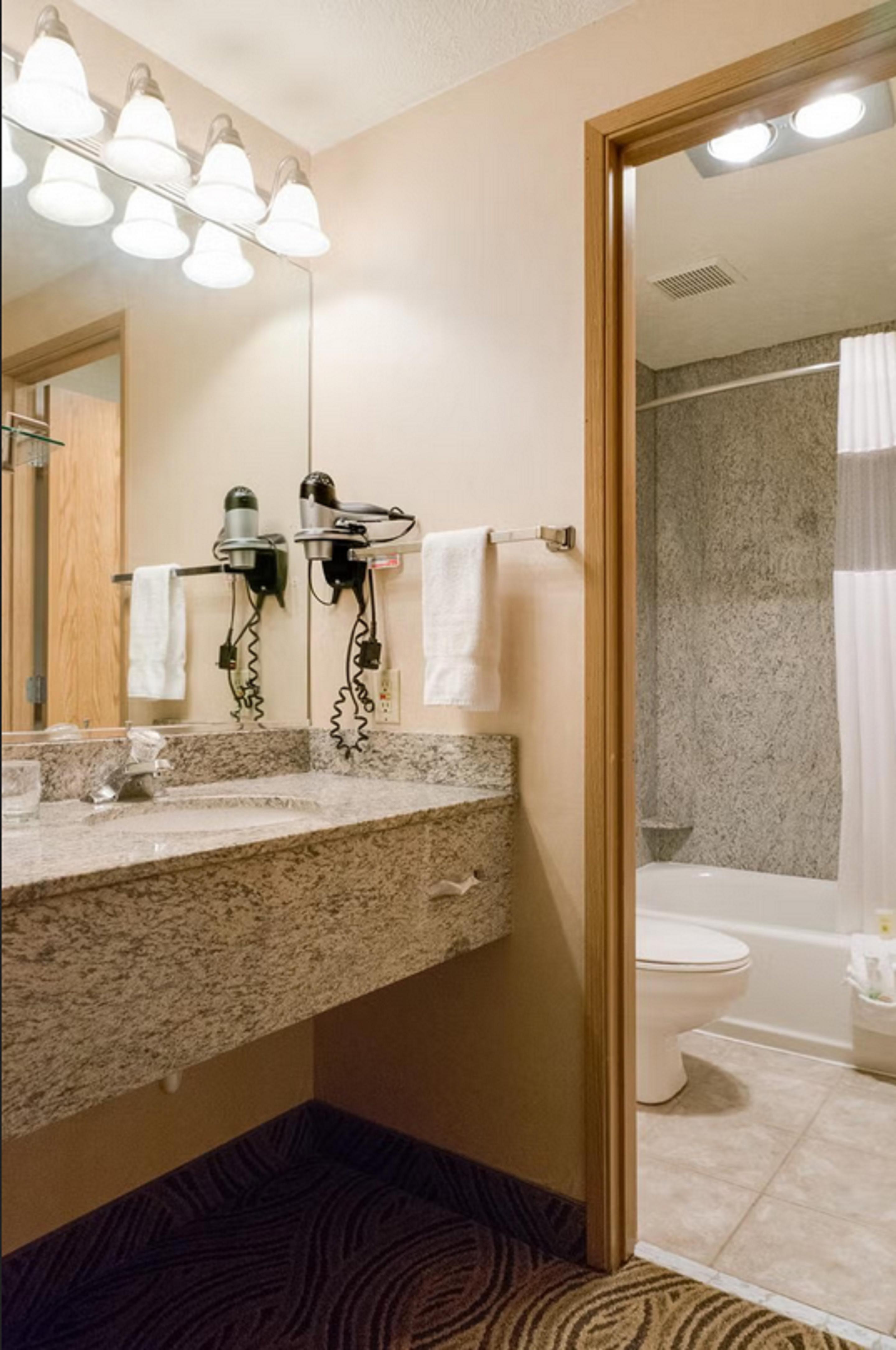 Promenade Inn & Suites Oceanfront Seaside Extérieur photo