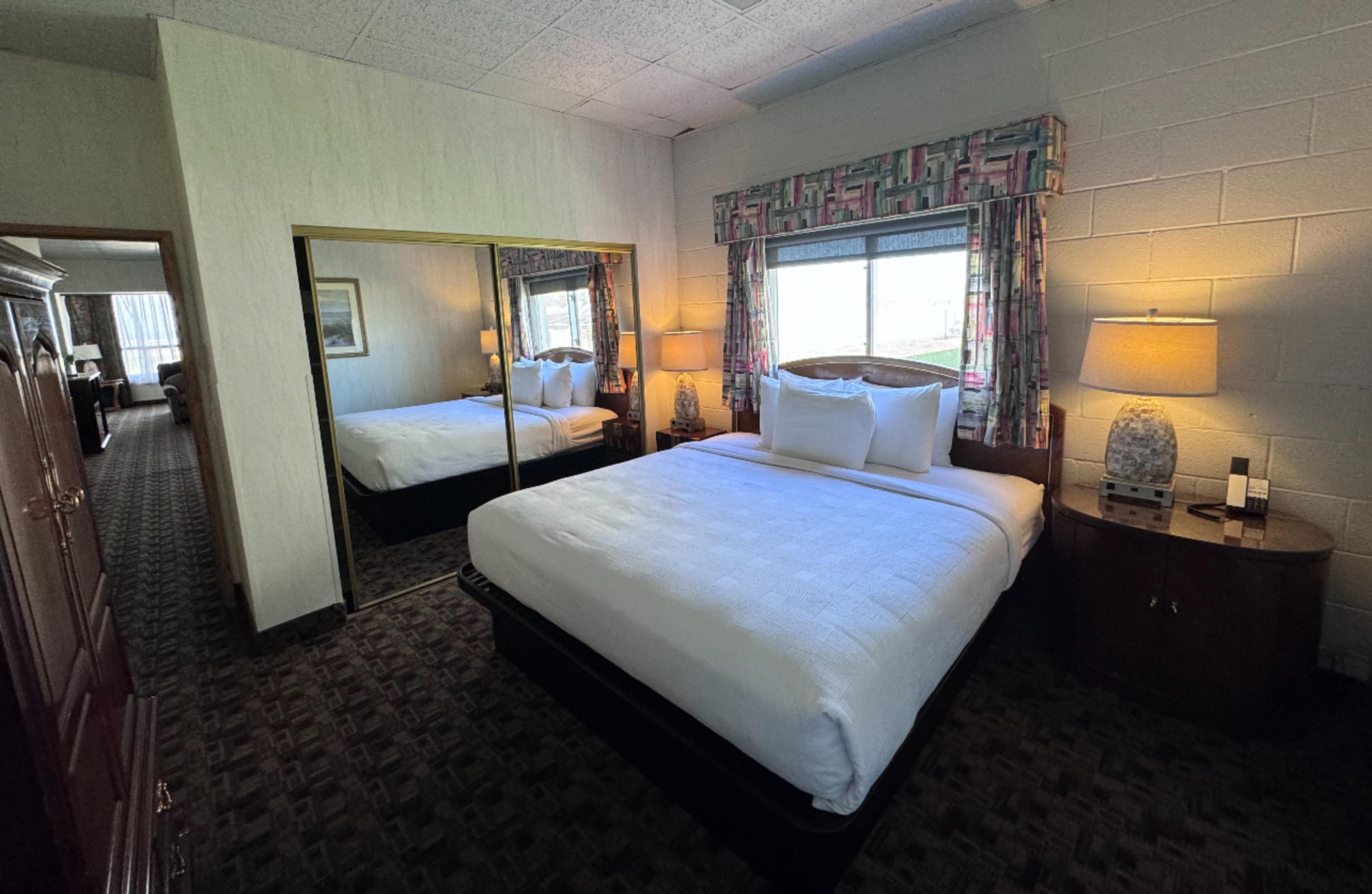 Promenade Inn & Suites Oceanfront Seaside Extérieur photo