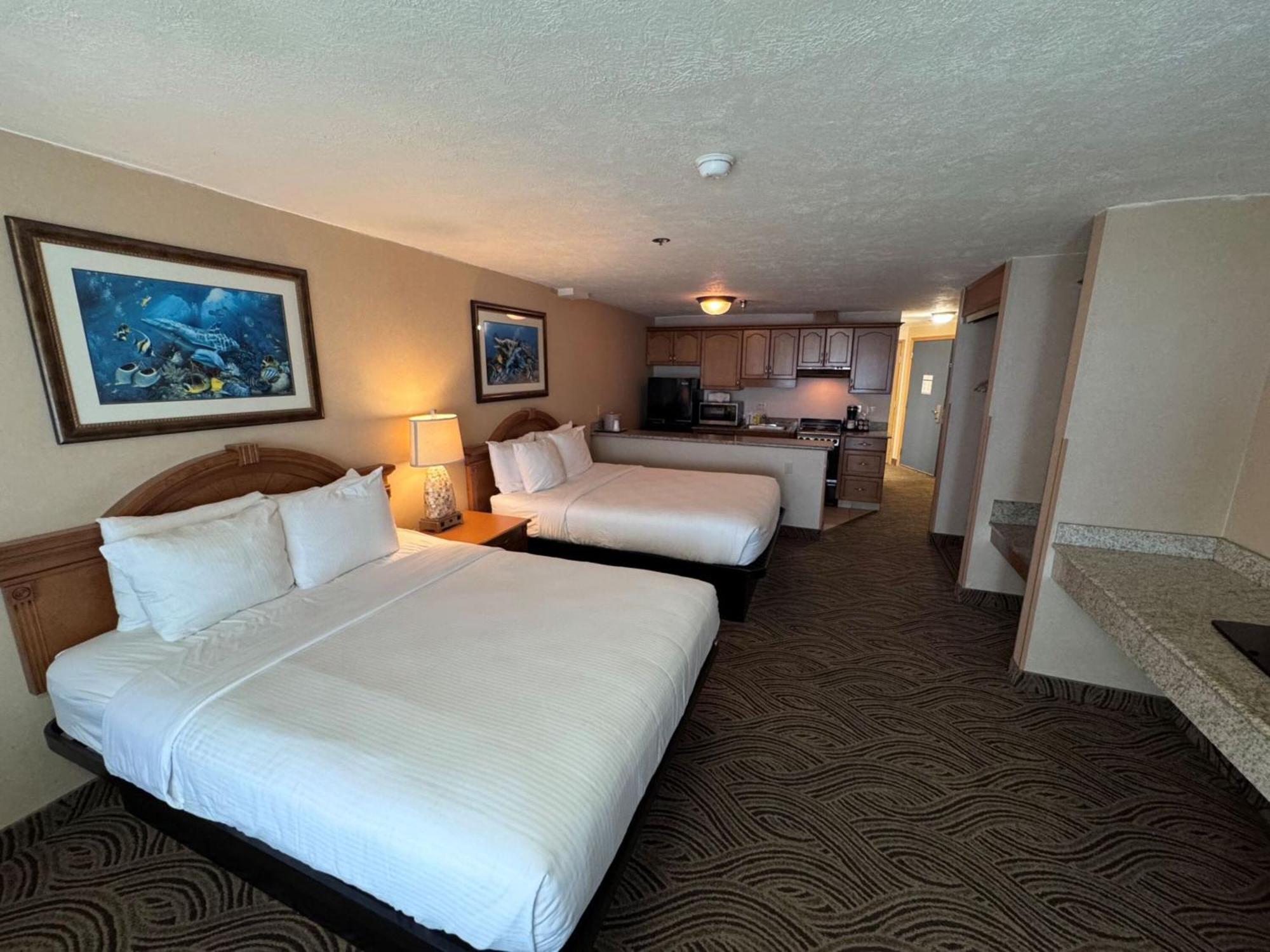 Promenade Inn & Suites Oceanfront Seaside Extérieur photo